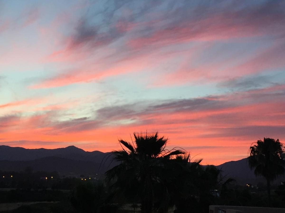 Beachside Estepona Dış mekan fotoğraf